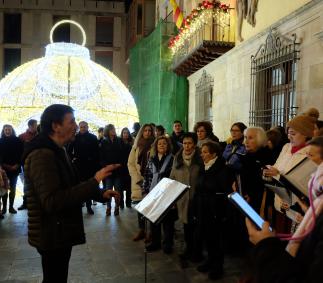 Tarazona da comienzo a la Navidad con el encendido de sus luces 
