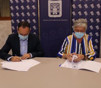  FIRMA DEL CONVENIO CON CÁRITAS 