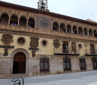 Concluye la restauración de la fachada renacentista del Ayuntamiento de Tarazona