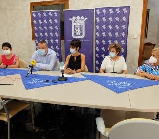  Pañoletas en apoyo de la Asociación contra el cáncer - Ayuntamiento de Tarazona