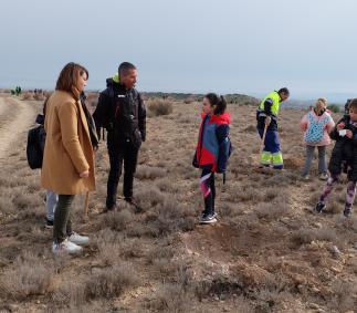 Los escolares de Tarazona plantan 1.500 árboles en la Dehesa