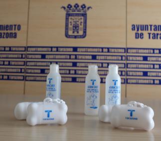 Campaña para concienciar la recogida de excrementos de perros en Tarazona