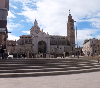 OBRAS DE URBANIZACIÓN EN PLAZA DE LA SEO, SECTOR OCCIDENTAL (FASE II).